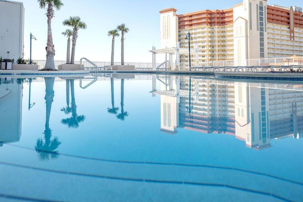A Shore Thing At Laketown Wharf #1904 By Nautical Properties Panama City Beach Esterno foto